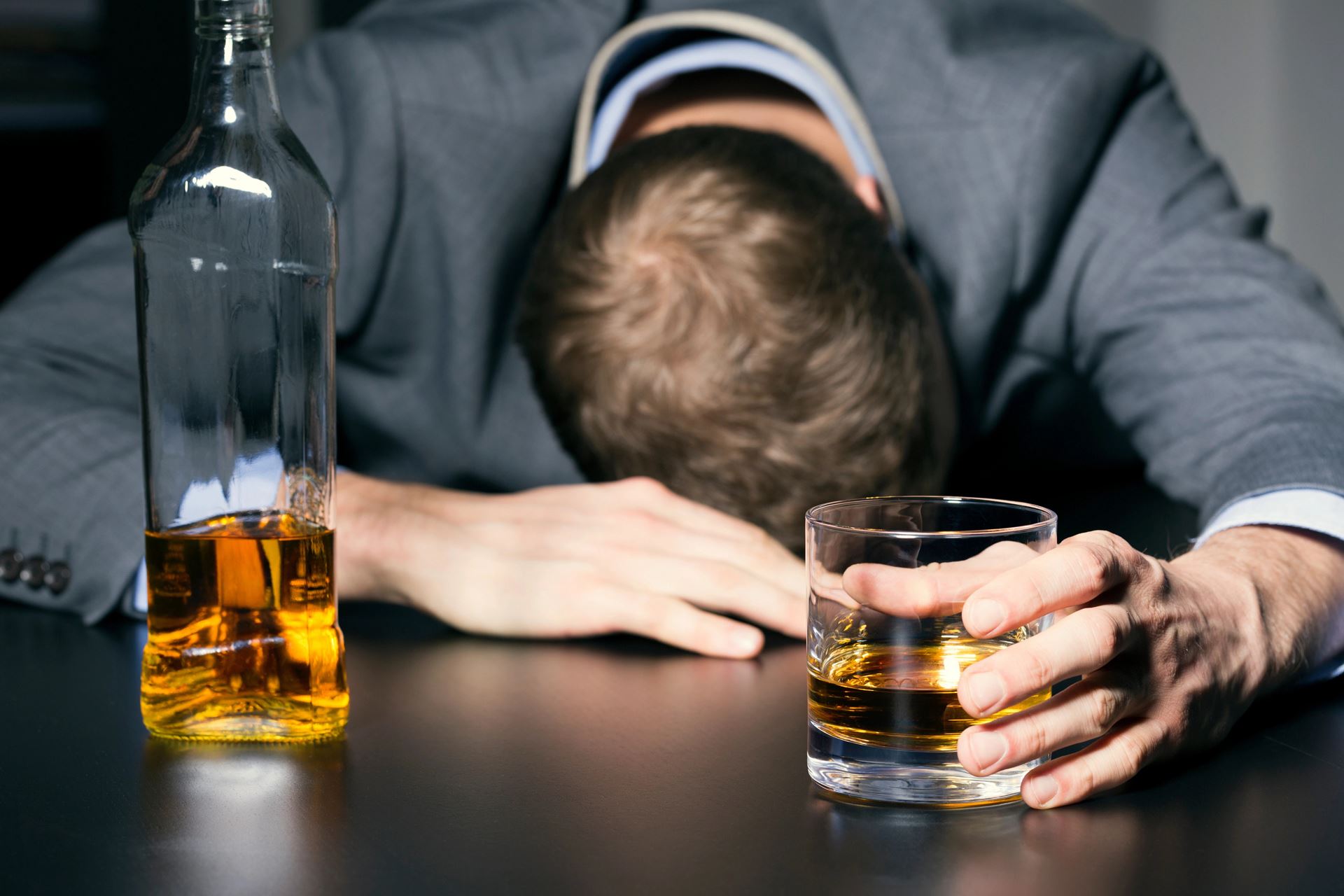 Az alkoholprobléma, alkoholbetegség, alkoholfüggőség